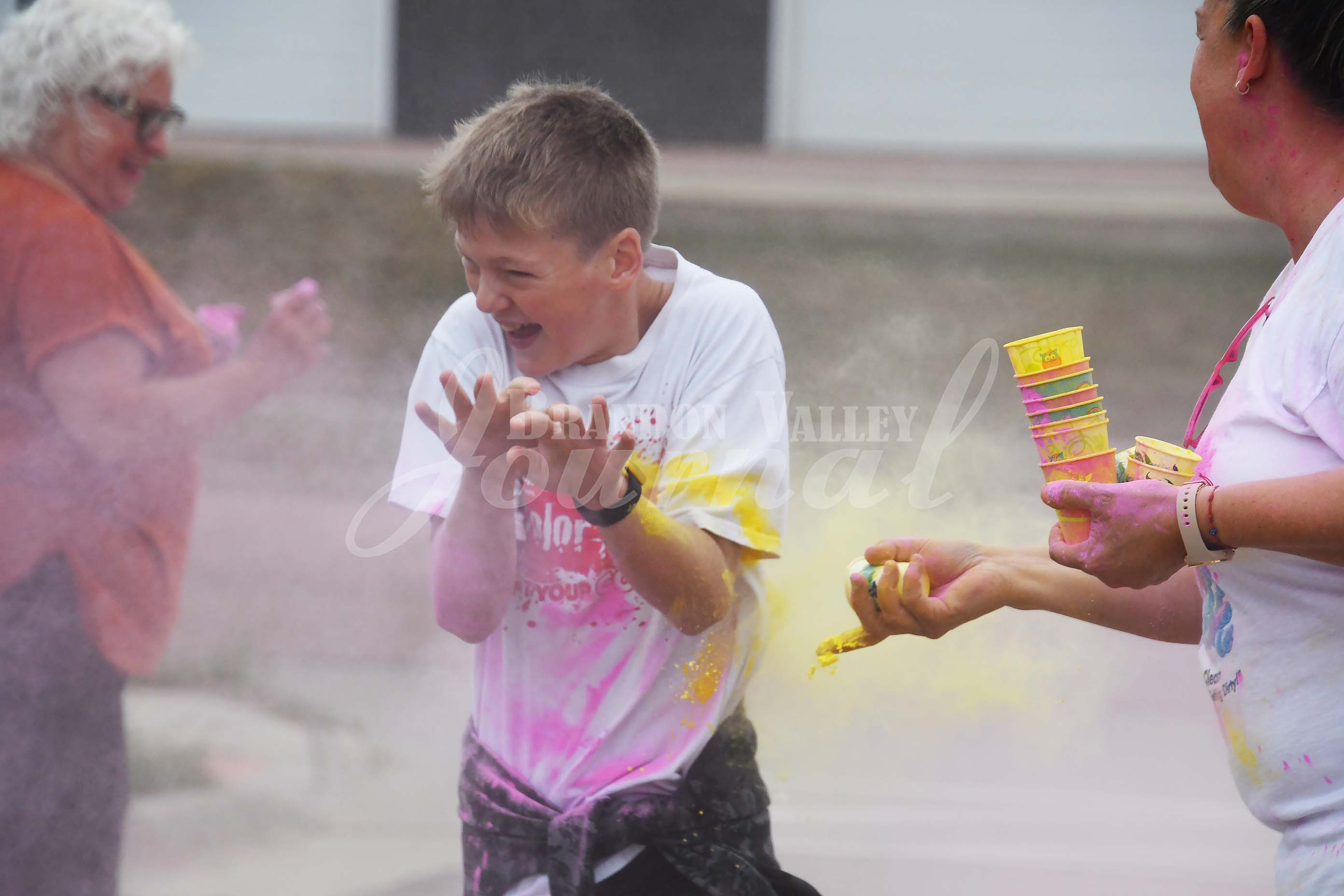 Bvis Color BVIS Color Run | Brandon Valley Journal
